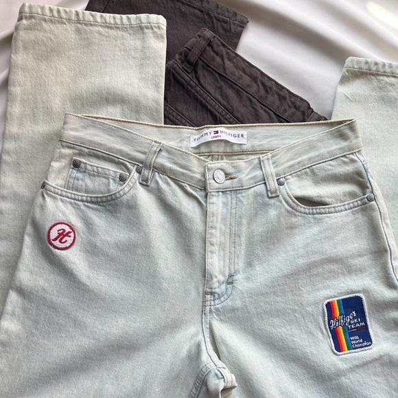NWT Tommy Hilfiger Patchwork Jeans 🏂👖 - Picture 3 of 3
